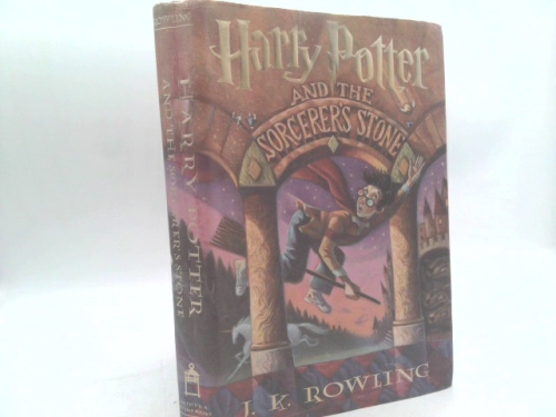 Harry Potter and the Sorcerer's Stone (Harry Potter, Book 1) (1)