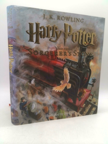 Harry Potter and the Sorcerer's Stone: The Illustrated Edition (Harry Potter, Book 1): Volume 1