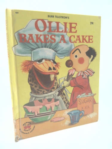 Ollie Bakes a Cake
