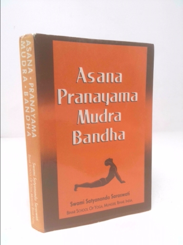 ASANA PRANAYAMA MUDRA BANDHA HINDI
