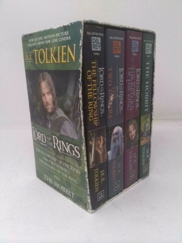 J.R.R. Tolkien Boxed Set (The Hobbit and The Lord of the Rings)