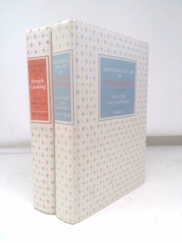 Mastering the Art of French Cooking (two-volume set)
