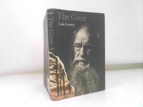 The Giver (Newberry Medal Book)