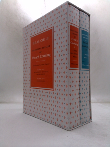 Mastering the Art of French Cooking (2 Volume Box Set): A Cookbook