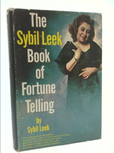 The Sybil Leek book of fortune-telling / illustrated by Julian Leek