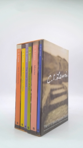 C. S. Lewis Signature Classics: Mere Christianity, The Screwtape Letters, A Grief Observed, The Problem of Pain, Miracles, and The Great Divorce (Boxed Set)