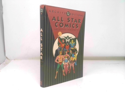 All Star Comics Archives, Vol. 2 (DC Archive Editions)