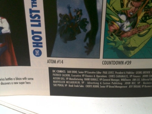 Justice League of America #8 (Variant Cover 1), June 2007 product image view 2