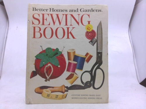 Better Homes and Gardens Sewing Book