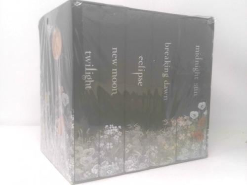 The Twilight Saga Deluxe Hardcover Collection by Meyer, Stephenie