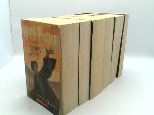 Harry Potter Paperback Box Set (Books 1-7)