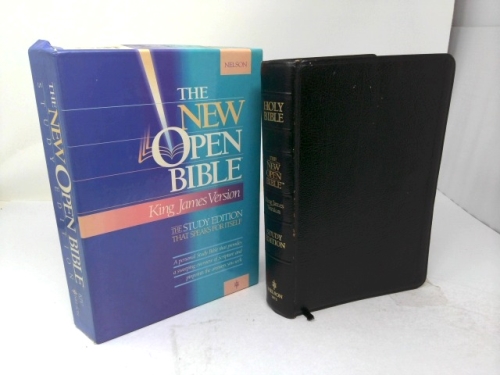 The New Open Bible, Study Edition, New King James Version