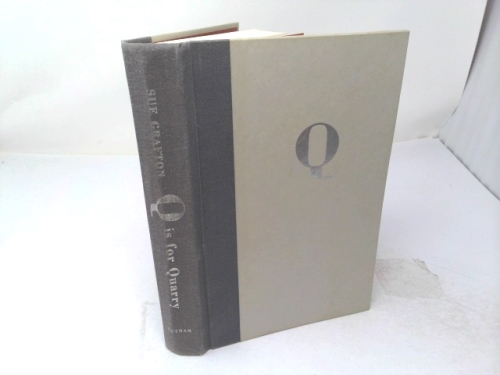 Q Is for Quarry: A Kinsey Millhone Novel