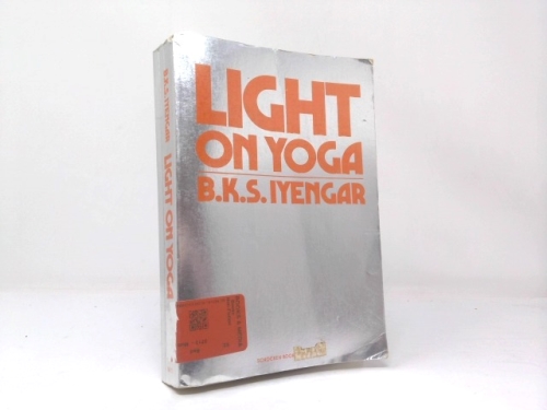 Light On Yoga