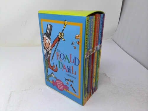 Roald Dahl Collection: 8 Book Box Set (includes Matilda, Charlie and the Great Glass Elevator, Charlie and the Chocolate Factory, Fantastic Mr. Fox, George's Marvelous Medicine, James and the Giant Pe