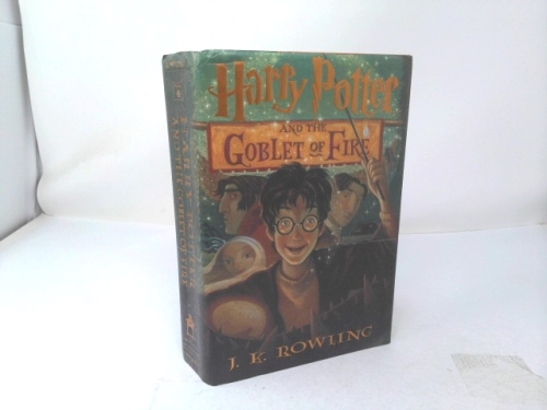 Harry Potter and the Goblet of Fire (Harry Potter, Book 4)